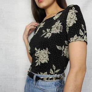 Flowey Light Weight Stretchy Floral Blouse